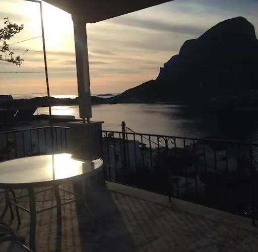 아파트 Thea 마소우리