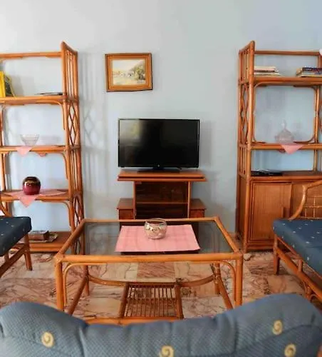 Apartamento Thea Masouri